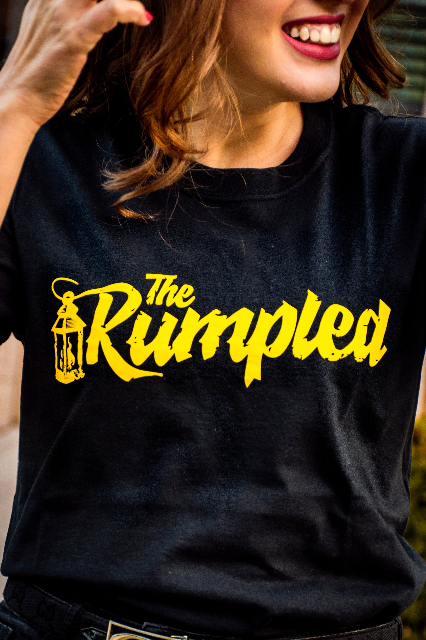 Tshirt Rumpled (Yellow Logo)