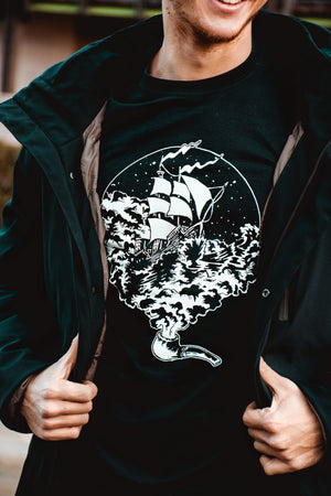 Tshirt Sailing Ship (White on Black)